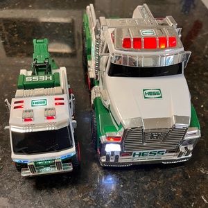 Hess toy truck 2019